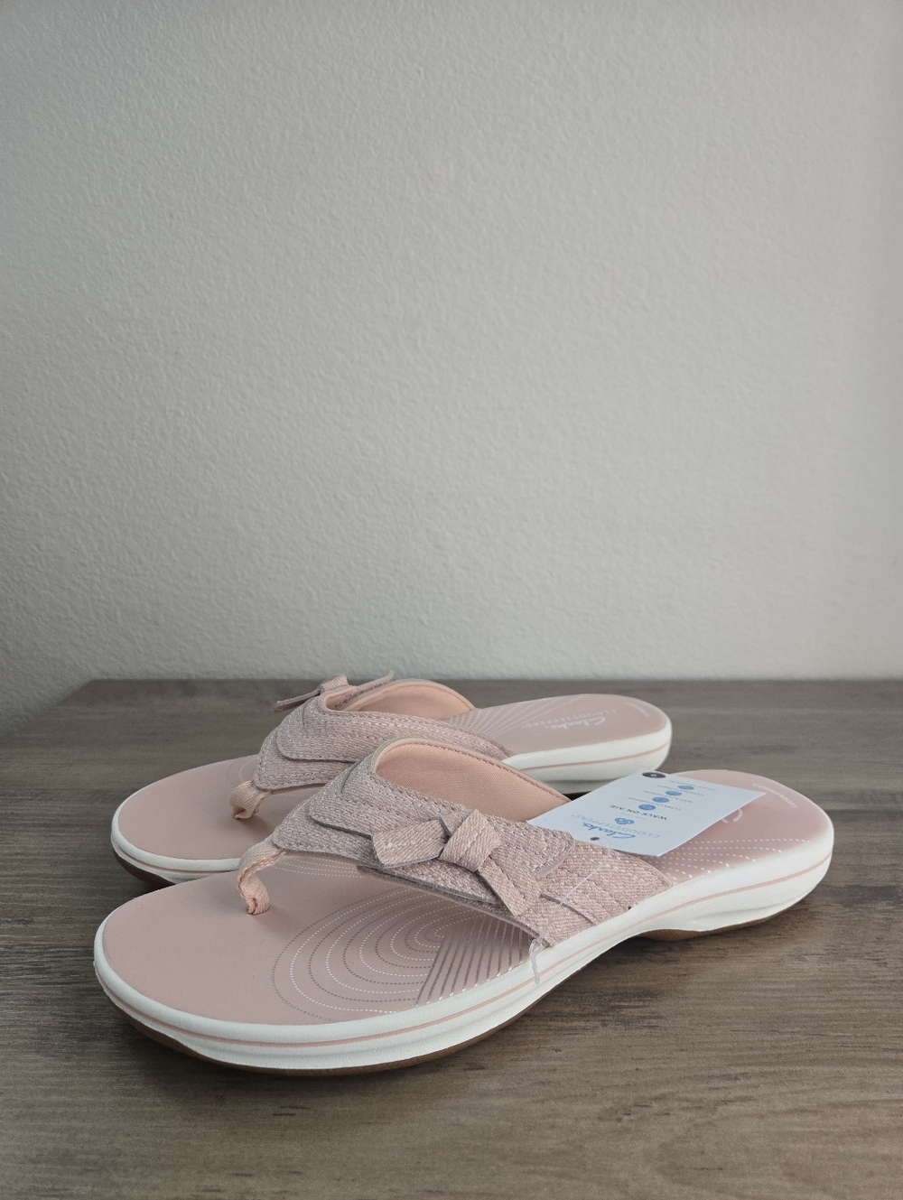 Clark's Cloudsteppers Breeze Dahlia Women's Flip Flop Sandals Pink Blush Size 9M